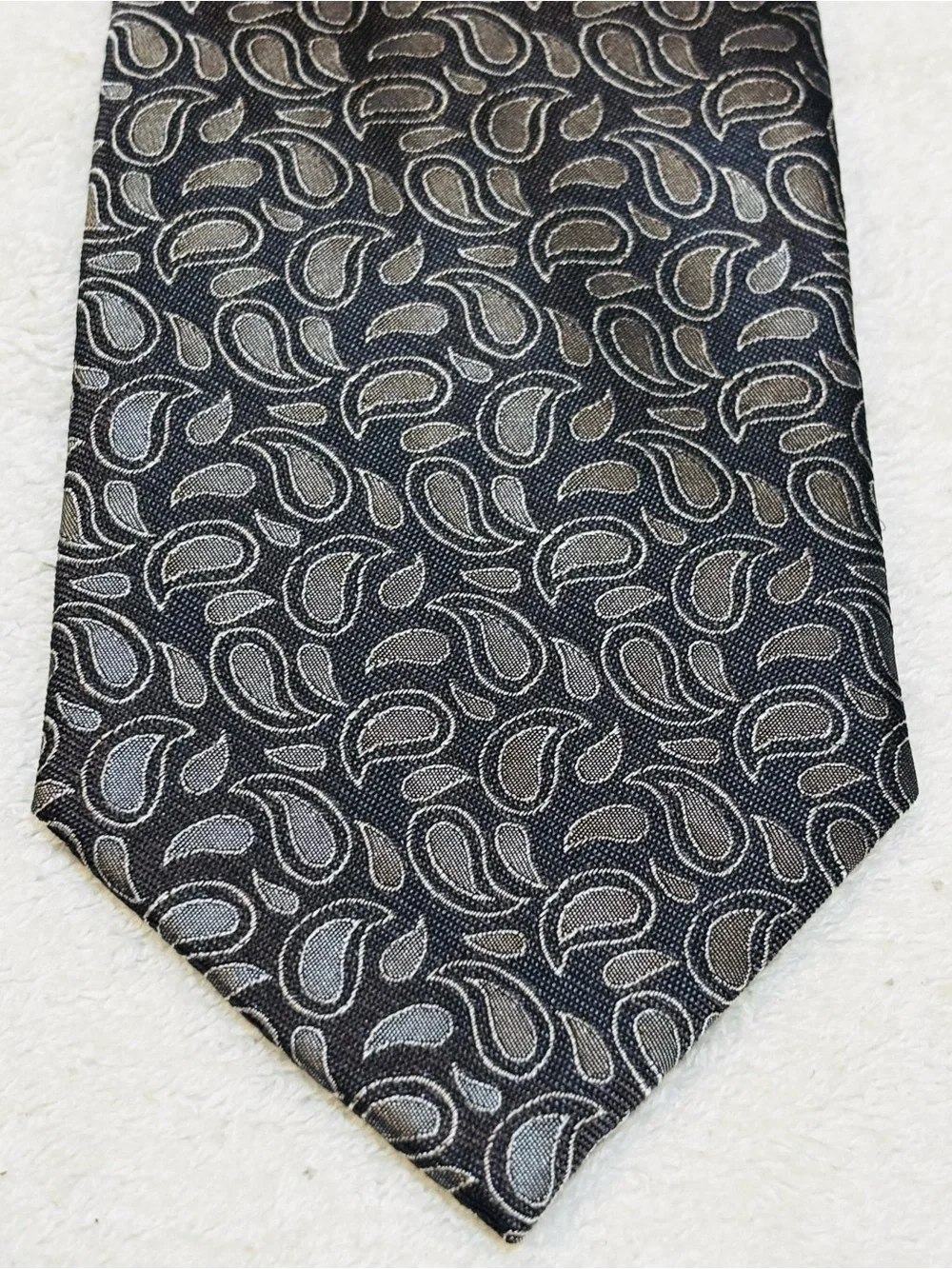 Brand New High Quality Seven Fold Designer Tie By Paul Malone / Palm Beach
